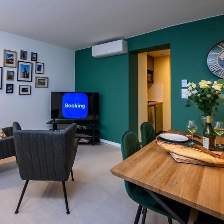 Cozy F2 40M2 Appartement Climatise Chateau モンベリアル エクステリア 写真