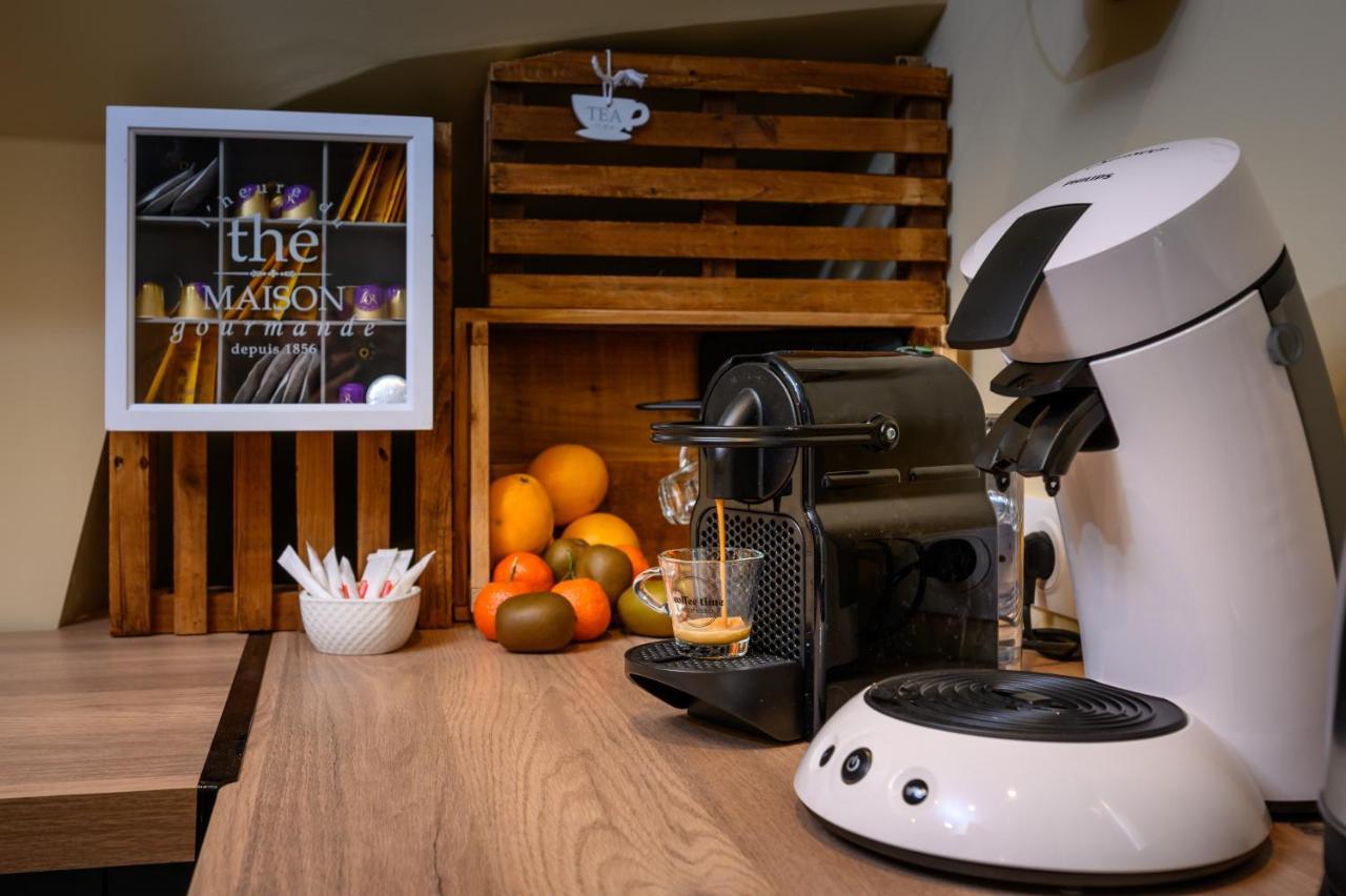 Cozy F2 40M2 Appartement Climatise Chateau モンベリアル エクステリア 写真