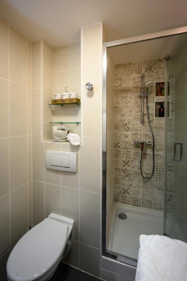 Cozy F2 40M2 Appartement Climatise Chateau モンベリアル エクステリア 写真